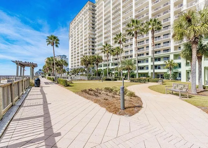 Club 1810a By Youngs Suncoast Apartment *
