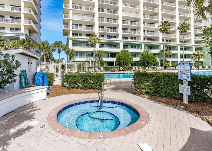 Club 1810a By Youngs Suncoast *