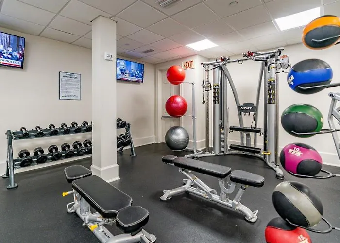 Club 1810a By Youngs Suncoast Apartment *