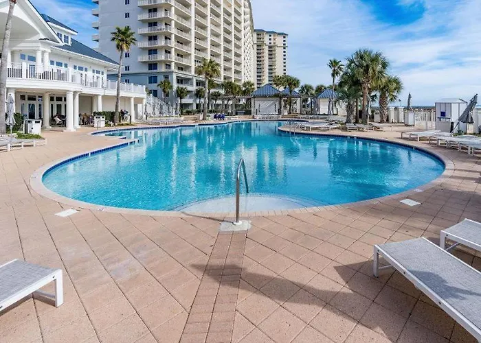 Club 1810a By Youngs Suncoast Apartment