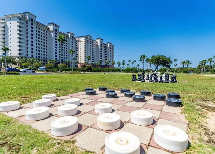 Apartment Club 1810a By Youngs Suncoast