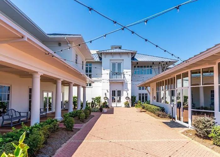 Apartment Club 1810a By Youngs Suncoast